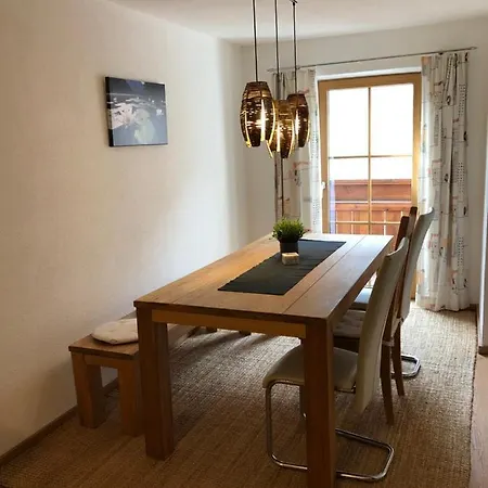 Felix Apartment